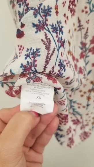 Blouse - Picture 3 of 5